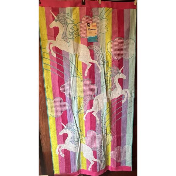 Members Mark Kids Beach Towel Unicorn Meadow 30”x60” - Picture 4 of 5